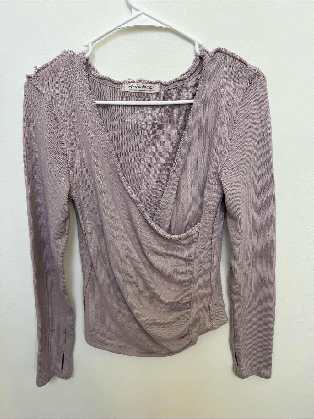 We The Free Women’s Purple Long Sleeve Distressed Top Size S